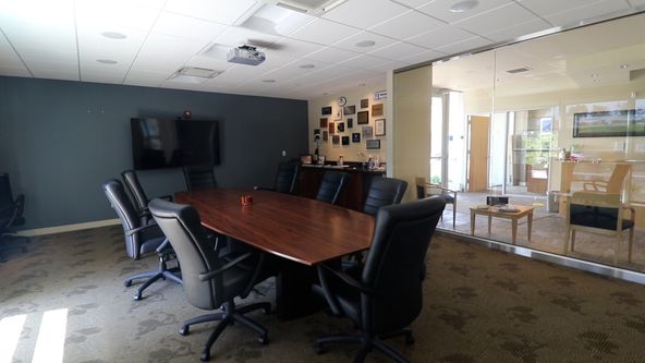 1301 Ygnacio Valley Rd, Walnut Creek, CA 94598